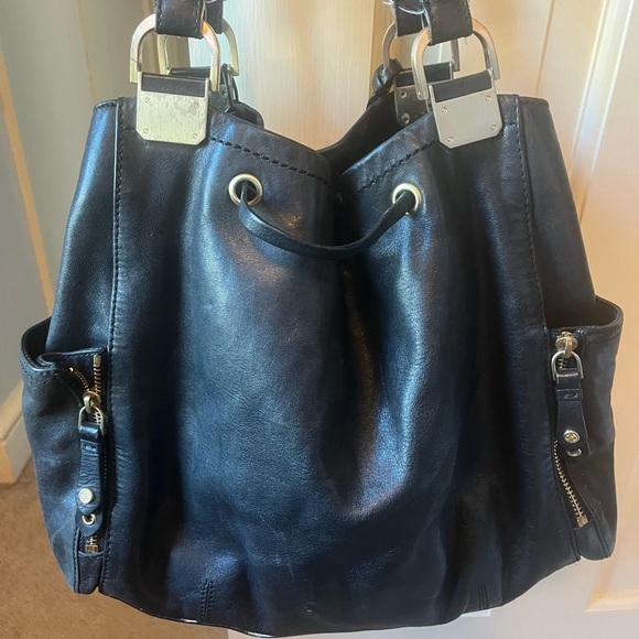 Cole Haan Black leather shoulder bag - Picture 2 of 7